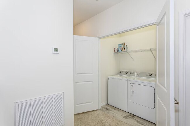 Building Photo - 14604 Salt Meadow Dr