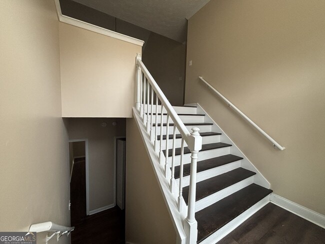 Building Photo - 3410 Camens Ct NE