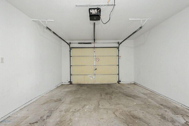 Building Photo - 1081 Jubilee Ct