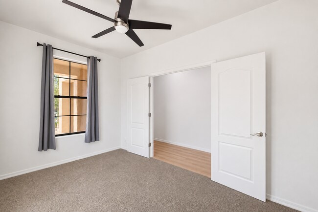 Building Photo - 41396 W Rio Bravo Dr