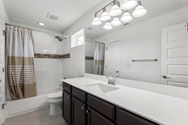 Building Photo - 7201 Garnet Mill Ln