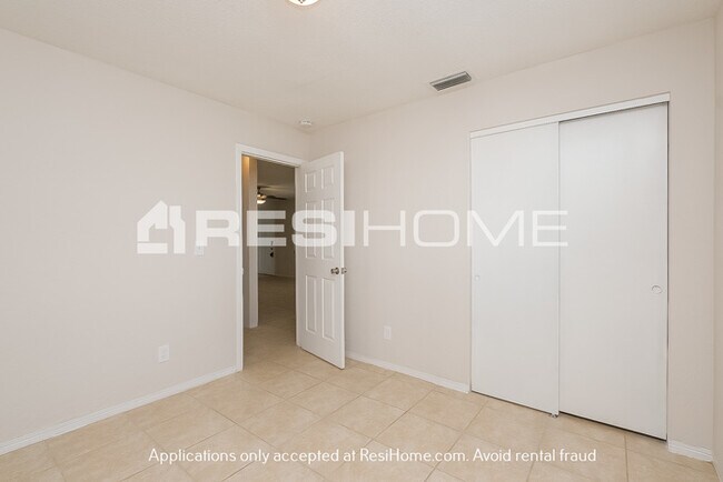 Building Photo - HOME FOR RENT!!