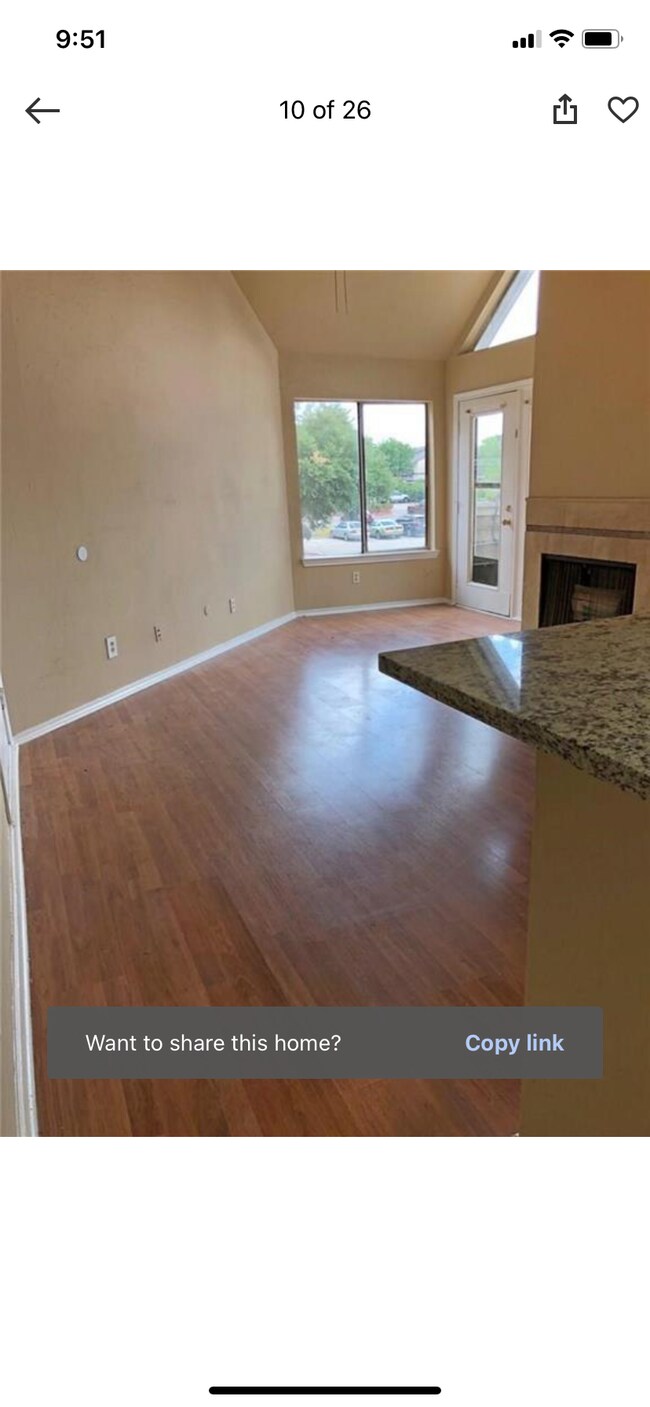 Building Photo - 9801 Walnut St