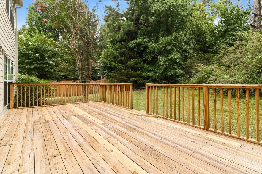 Building Photo - 1033 Dunedin Trail