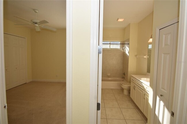 Building Photo - 17 Oasis Cir