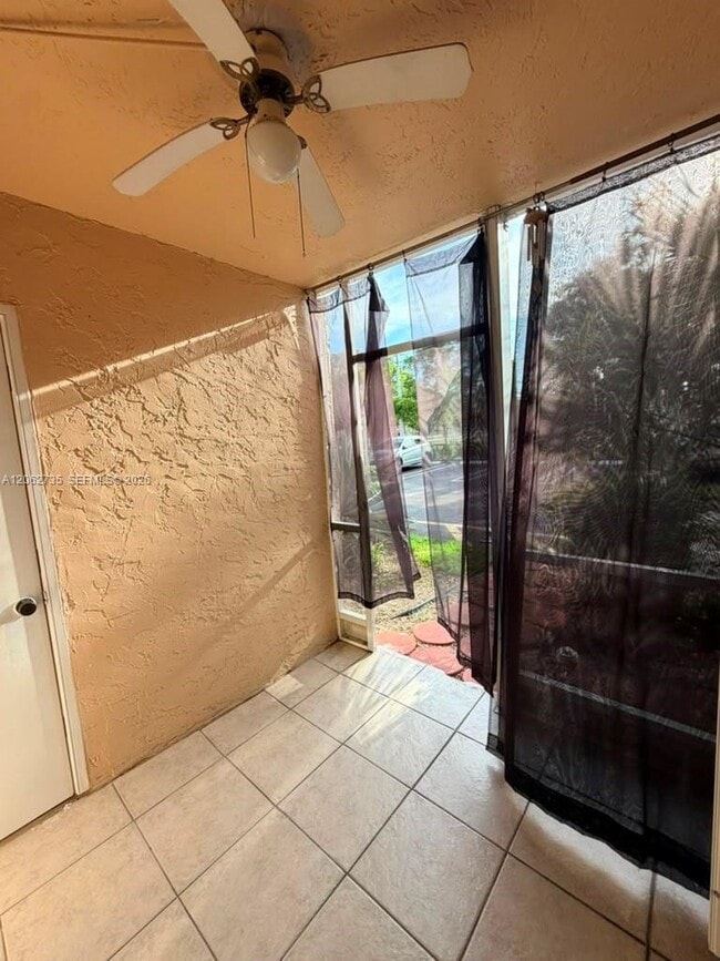 Building Photo - 12193 Royal Palm Blvd