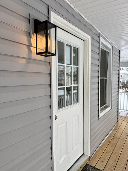 Building Photo - 45 Garfield St