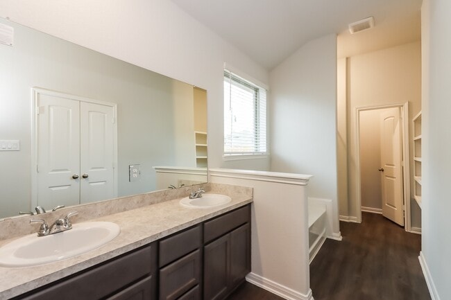 Building Photo - 26020 Babe Ruth Dr