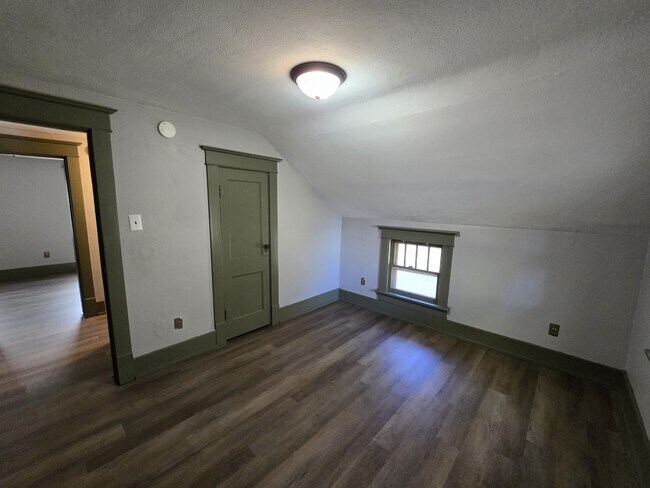 Building Photo - 1125 Ackermant St