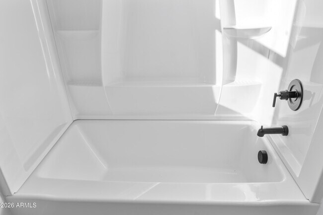 Building Photo - 3430 W Colusa Dr