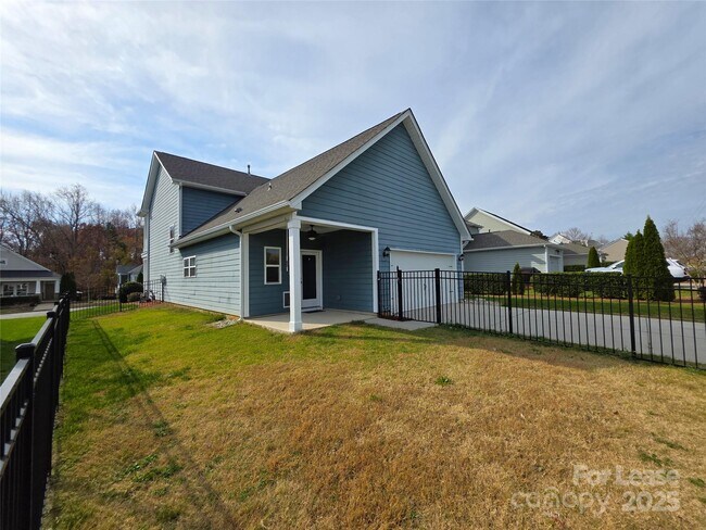 Building Photo - 3320 Keady Mill Loop