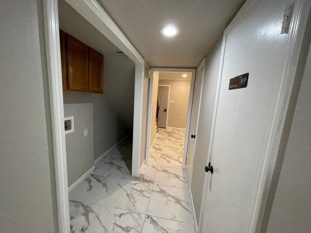 Building Photo - 10327 Loma Vista Dr