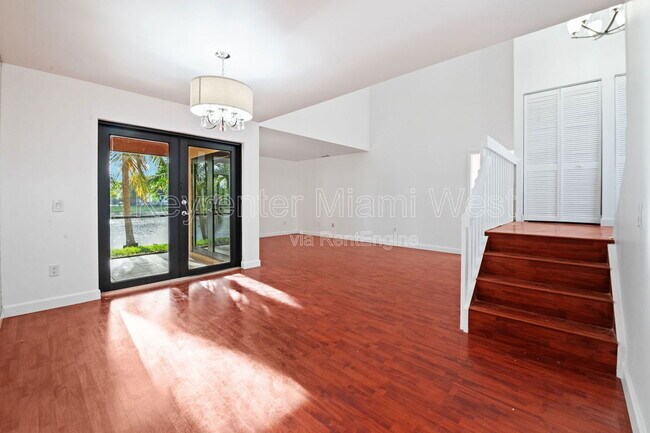 Building Photo - 4332 SW 148th Pl