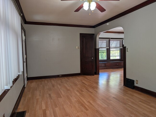 Building Photo - 3458 W 136th St