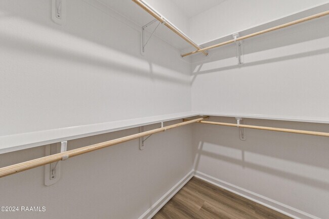 Building Photo - 107 Segovia Wy