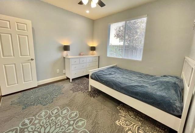 Building Photo - 709 Thompsons Dr