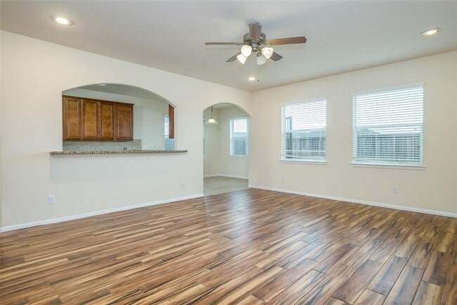 Building Photo - 8919 Inglebrook Ln