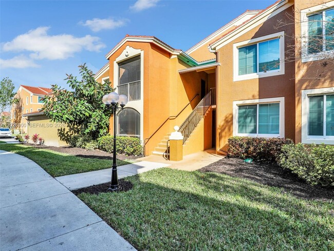 Building Photo - 1235 Reserve Way