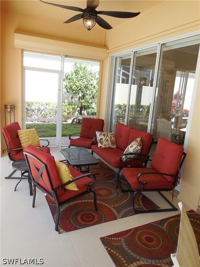 Building Photo - 3900 Valentia Way