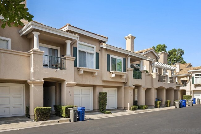 Building Photo - 7274 Shoreline Dr