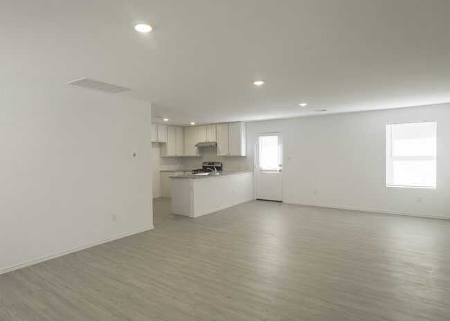 Building Photo - 3-Bed, 2-Bath Haven in a Top-Rated School District!