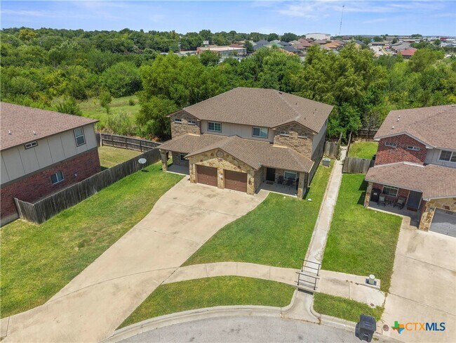 Building Photo - 1105 Grace Point Dr