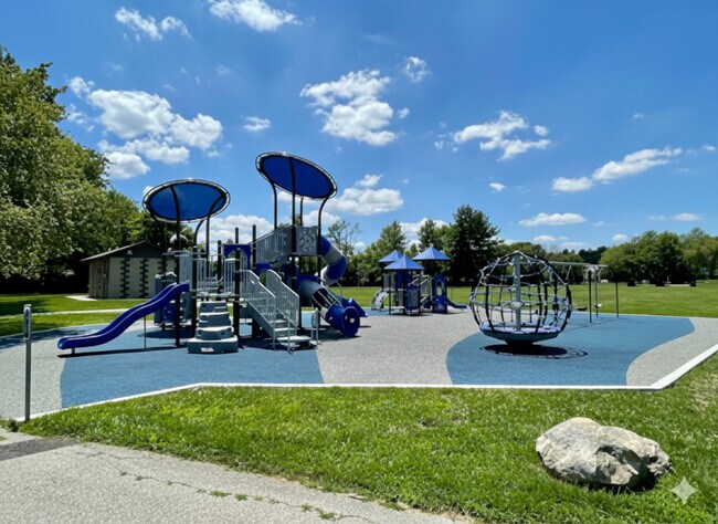 Building Photo - 1523 S East St