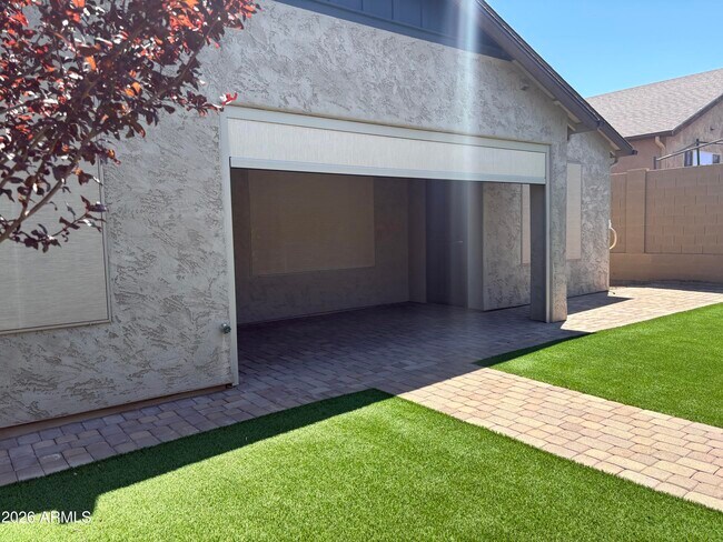 Building Photo - 606 Tapco Ln