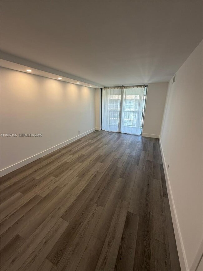 Building Photo - 851 Three Islands Boulevard