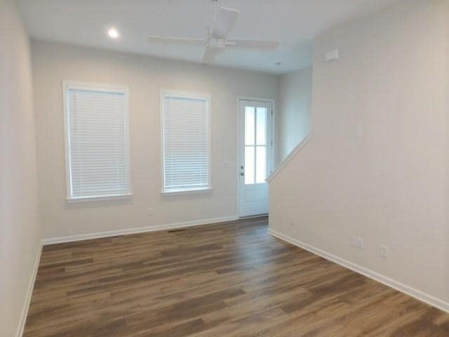 Building Photo - 139 Pacer Pl