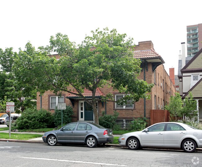 Santa Rita Apartments - 1170 N Logan