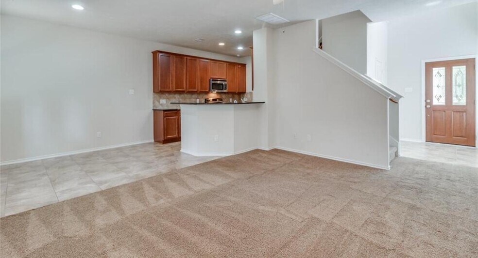 Building Photo - 38 Whitekirk Pl