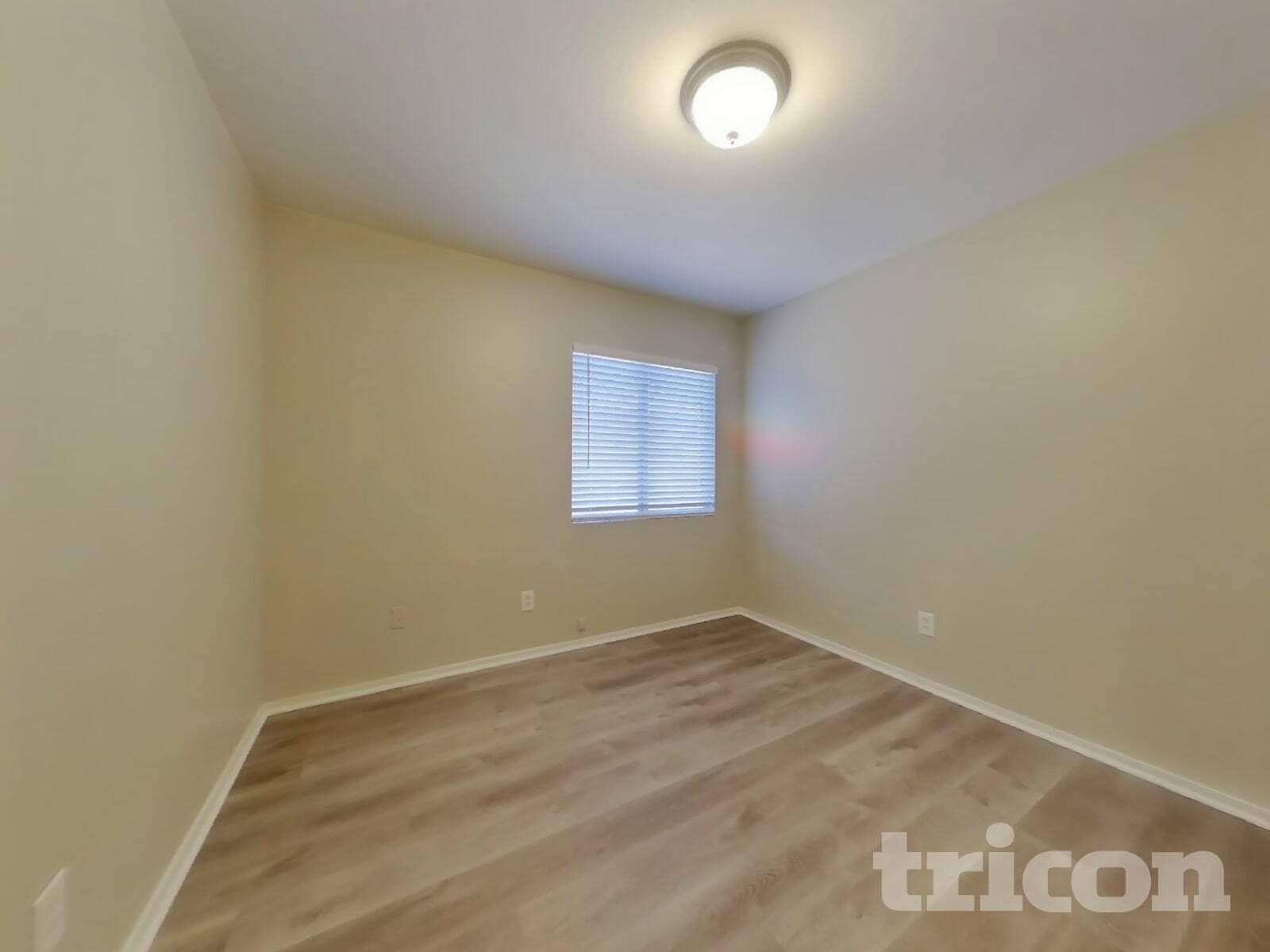 Building Photo - 12306 N Palm St