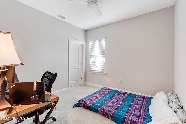 Building Photo - 295 Morning Mist Ln