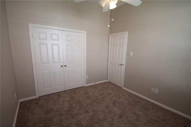 Building Photo - 1424 McKenzie Ct