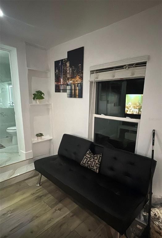 Building Photo - 2302 Rochelle Ave