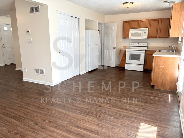 Building Photo - 7022 Shanty Creek Dr
