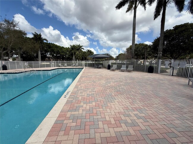 Building Photo - 1628 Salerno Cir