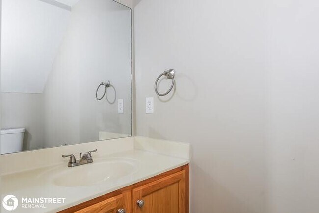 Building Photo - 4118 Mimosa View Dr, Louisville, KY 40299