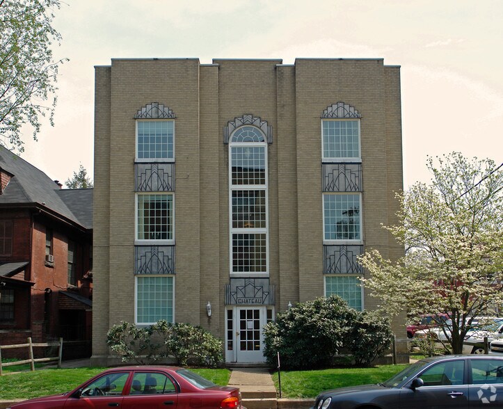 Building Photo - Patriot Rose (FKA Chateau)
