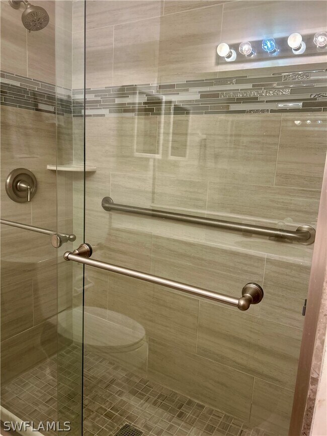 Building Photo - 14751 Hole in 1 Cir