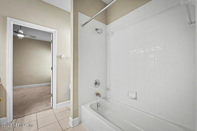 Building Photo - 337 S Mill View Way