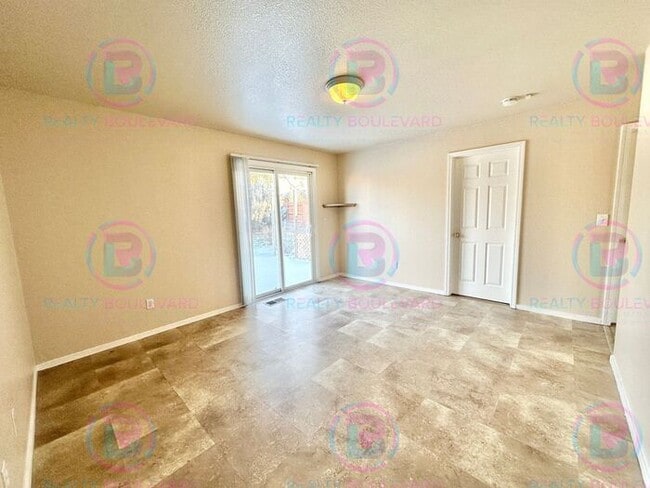 Building Photo - 1 Month Free!!! Beautiful 3BR 2 Bath home with RV Parking!