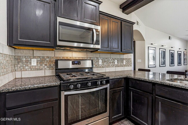 Building Photo - 14270 Richard Wiles