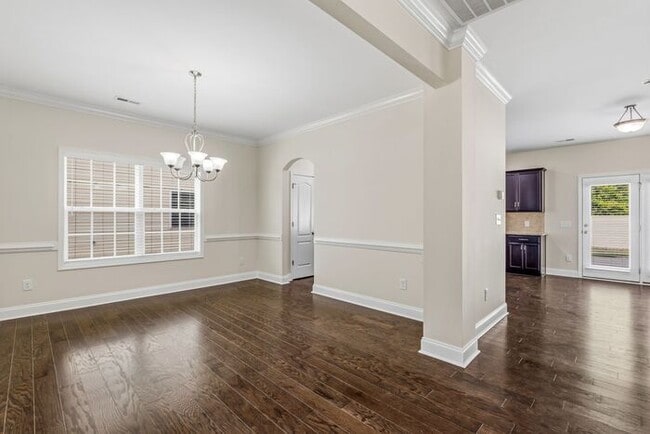 Building Photo - 5 Bedrooms in the heart of Summerfield!