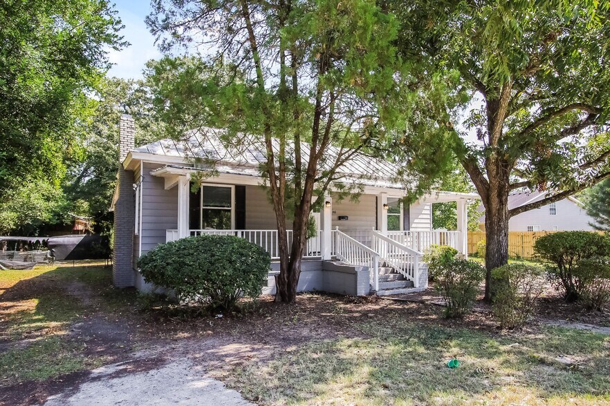 Building Photo - 1416 Jackson Rd