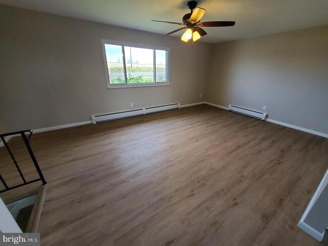Building Photo - 203 Krick Ln