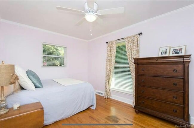 Building Photo - 1322 Tarrington Ave