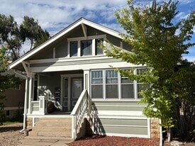 Building Photo - 915 13th St