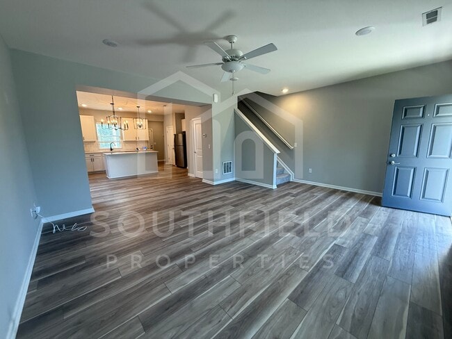 Building Photo - 1521 Blair Ave